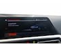 BMW 3-Serie Touring M340d xDrive Business Edition Plus Trekhaak - Panoramadak - Elektrischverstelbare stoelen - Stoelverwarming voor/achter - Getinte/geluiddempende ruiten - Head up - Active Cruise Control -