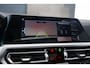 BMW 3-Serie Touring M340d xDrive Business Edition Plus Trekhaak - Panoramadak - Elektrischverstelbare stoelen - Stoelverwarming voor/achter - Getinte/geluiddempende ruiten - Head up - Active Cruise Control -