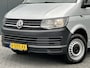 Volkswagen Transporter 2.0 TDI 150 PK / L2H1 / BOTT INRICHTING / TREKHAAK / 1e EIG. / AIRCO / CRUISE / NAVI / APPLE CARPLAY / PDC