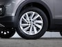 Volkswagen T-Cross 1.0 TSI Life | Navigatie | Climate Control | Adaptieve Cruise Control | Trekhaak |