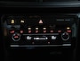 Volkswagen T-Cross 1.0 TSI Life | Navigatie | Climate Control | Adaptieve Cruise Control | Trekhaak |