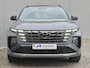 Hyundai Tucson 1.6 T-GDI PHEV Plug-in N Line 4WD Automaat / Apple Carplay Android Auto / Stuur-, Stoel en Achterbankverwarming / Rondomzicht camera / Adaptief CC / Stoelventilatie / Elektrische achterklep / Trekgewicht 1.350kg /