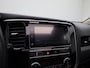 Mitsubishi Outlander 2.4 PHEV Intense+ | Climate Control | Apple Carplay / Android Auto | Panoramadak | Stoelverwarming | Stoelverwarming | Achteruitrijcamera | Lichtmetalen Velgen |