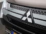 Mitsubishi Outlander 2.4 PHEV Intense+ | Climate Control | Apple Carplay / Android Auto | Panoramadak | Stoelverwarming | Stoelverwarming | Achteruitrijcamera | Lichtmetalen Velgen |