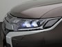 Mitsubishi Outlander 2.4 PHEV Intense+ | Climate Control | Apple Carplay / Android Auto | Panoramadak | Stoelverwarming | Stoelverwarming | Achteruitrijcamera | Lichtmetalen Velgen |