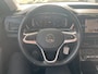 Volkswagen T-Cross 1.0 TSI DSG R-Line / Virtual cockpit / 18'' LMV / Achteruitrij camera / Navigatie / Stoel verwarning