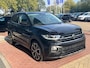 Volkswagen T-Cross 1.0 TSI DSG R-Line / Virtual cockpit / 18'' LMV / Achteruitrij camera / Navigatie / Stoel verwarning