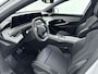 Peugeot E-3008 Allure 73 kWh 210PK | Fase 3 | Accurapport 97% | AppleCarPlay/AndroidAuto | Camera | 19''LMV | Navigatie | Adaptief Cruise Control | Climate Control | Digitaal Dashboard | Keyless | FULL LED |  Privacy Glass | Isofix |