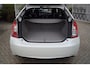 Toyota Prius 1.8 Comfort Hybride Navi Head-Up Clima Cruise Camera LMV Half Leder Led Verlichting JBL Sound ENZ.