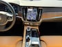Volvo V90 2.0 T6 Plug-in hybrid AWD Ultra Bright | Luchtvering | B&W Audio | 360-camera | Head-up display | Schuif/kanteldak