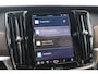 Volvo V90 2.0 T6 Plug-in hybrid AWD Ultra Bright | Luchtvering | B&W Audio | 360-camera | Head-up display | Schuif/kanteldak