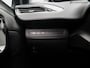 Peugeot 208 1.2 PureTech Allure (APPLE CARPLAY,LED,PANORAMA,STOELVERWARMING,CRUISE,CLIMATE,CAMERA,LM-VELGEN,TREKHAAK,NIEUWE APK)