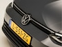 Volkswagen Golf Variant 1.0 TSI Sportline (APPLE CARPLAY, GROOT NAVI, PARKEERSENSOREN, KEYLESS, GETINT GLAS, SPORTSTOELEN, LM VELGEN, LANE ASSIST, NIEUWSTAAT)
