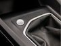 Volkswagen Golf Variant 1.0 TSI Sportline (APPLE CARPLAY, GROOT NAVI, PARKEERSENSOREN, KEYLESS, GETINT GLAS, SPORTSTOELEN, LM VELGEN, LANE ASSIST, NIEUWSTAAT)