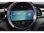 MINI Cooper Mini 1.5 APPLE CARPLAY | STUUR / STOELVERWARMING | DEALER ONDERHOUDEN | SFEERVERLICHTING | NAVIGATIE