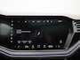 Volkswagen Touareg 3.0 TSi eHybrid 4MOTION Elegance 381 PK | V6 | Luchtvering | Plug-In | Nightvision | Panorama Dak | Trekhaak | Head-Updisplay | Stoelverwarming Voor & Achter | Dynaudio | Geheugenfunctie stoelen | Dealer Onderhouden