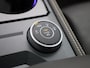 Volkswagen Touareg 3.0 TSi eHybrid 4MOTION Elegance 381 PK | V6 | Luchtvering | Plug-In | Nightvision | Panorama Dak | Trekhaak | Head-Updisplay | Stoelverwarming Voor & Achter | Dynaudio | Geheugenfunctie stoelen | Dealer Onderhouden