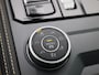 Volkswagen Touareg 3.0 TSi eHybrid 4MOTION Elegance 381 PK | V6 | Luchtvering | Plug-In | Nightvision | Panorama Dak | Trekhaak | Head-Updisplay | Stoelverwarming Voor & Achter | Dynaudio | Geheugenfunctie stoelen | Dealer Onderhouden