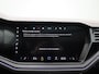 Volkswagen Touareg 3.0 TSi eHybrid 4MOTION Elegance 381 PK | V6 | Luchtvering | Plug-In | Nightvision | Panorama Dak | Trekhaak | Head-Updisplay | Stoelverwarming Voor & Achter | Dynaudio | Geheugenfunctie stoelen | Dealer Onderhouden