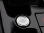 Volkswagen Touareg 3.0 TSi eHybrid 4MOTION Elegance 381 PK | V6 | Luchtvering | Plug-In | Nightvision | Panorama Dak | Trekhaak | Head-Updisplay | Stoelverwarming Voor & Achter | Dynaudio | Geheugenfunctie stoelen | Dealer Onderhouden