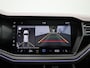 Volkswagen Touareg 3.0 TSi eHybrid 4MOTION Elegance 381 PK | V6 | Luchtvering | Plug-In | Nightvision | Panorama Dak | Trekhaak | Head-Updisplay | Stoelverwarming Voor & Achter | Dynaudio | Geheugenfunctie stoelen | Dealer Onderhouden