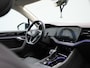 Volkswagen Touareg 3.0 TSi eHybrid 4MOTION Elegance 381 PK | V6 | Luchtvering | Plug-In | Nightvision | Panorama Dak | Trekhaak | Head-Updisplay | Stoelverwarming Voor & Achter | Dynaudio | Geheugenfunctie stoelen | Dealer Onderhouden