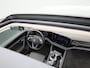 Volkswagen Touareg 3.0 TSi eHybrid 4MOTION Elegance 381 PK | V6 | Luchtvering | Plug-In | Nightvision | Panorama Dak | Trekhaak | Head-Updisplay | Stoelverwarming Voor & Achter | Dynaudio | Geheugenfunctie stoelen | Dealer Onderhouden