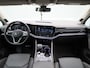Volkswagen Touareg 3.0 TSi eHybrid 4MOTION Elegance 381 PK | V6 | Luchtvering | Plug-In | Nightvision | Panorama Dak | Trekhaak | Head-Updisplay | Stoelverwarming Voor & Achter | Dynaudio | Geheugenfunctie stoelen | Dealer Onderhouden