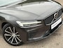 Volvo V60 2.0 T6 Plug-in hybrid AWD Plus Dark | Harman/Kardon | Stoel & Stuur verwarming | Trekhaak |