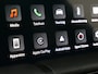 Porsche Taycan 4S 79 kWh 517 Pk Automaat Dual scherm / Pano-dak / Navi / DAB / Apple Carplay / Camera's