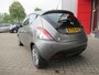 Lancia Ypsilon 0.9 TwinAir Silver Plus | Airco | Hoge Zit | Parkeersensoren | ISOFIX | 5-Deurs |