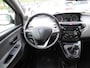 Lancia Ypsilon 0.9 TwinAir Silver Plus | Airco | Hoge Zit | Parkeersensoren | ISOFIX | 5-Deurs |