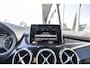 Mercedes-Benz B-klasse 180 Ambition | Automaat | Bi-Xenon | Trekhaak | NL Auto