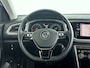 Volkswagen T-Roc 1.5 TSI Style Business | Stoelverwarming | Parkeercamera | Navigatie
