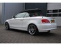 BMW 1-Serie Cabrio 118i Exclusive Edition 143pk Airco/Cruise/Stoelverwarming/Bluetooth/Leder/PDC/RadioCD.AUX.USB/18"LM/Parelmoer
