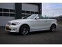 BMW 1-Serie Cabrio 118i Exclusive Edition 143pk Airco/Cruise/Stoelverwarming/Bluetooth/Leder/PDC/RadioCD.AUX.USB/18"LM/Parelmoer