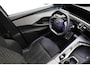 Peugeot 5008 1.2 Hybrid GT 136 PK | 8-Traps Automaat | Mistral Executive Interior (GT) | Trekhaak inclusief verhoogd trekvermogen | Panoramisch schuifdak | VOL opties | Direct leverbaar | Demo