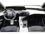 Peugeot 5008 1.2 Hybrid GT 136 PK | 8-Traps Automaat | Mistral Executive Interior (GT) | Trekhaak inclusief verhoogd trekvermogen | Panoramisch schuifdak | VOL opties | Direct leverbaar | Demo