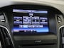 Ford Focus Wagon 1.0 Titanium | Parkeerhulp voor en achter | Navigatie | Keyless Start | Clima |