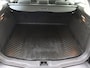 Ford Focus Wagon 1.0 Titanium | Parkeerhulp voor en achter | Navigatie | Keyless Start | Clima |