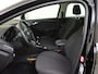 Ford Focus Wagon 1.0 Titanium | Parkeerhulp voor en achter | Navigatie | Keyless Start | Clima |