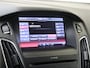 Ford Focus Wagon 1.0 Titanium | Parkeerhulp voor en achter | Navigatie | Keyless Start | Clima |