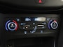 Ford Focus Wagon 1.0 Titanium | Parkeerhulp voor en achter | Navigatie | Keyless Start | Clima |