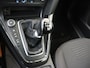 Ford Focus Wagon 1.0 Titanium | Parkeerhulp voor en achter | Navigatie | Keyless Start | Clima |