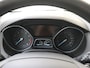 Ford Focus Wagon 1.0 Titanium | Parkeerhulp voor en achter | Navigatie | Keyless Start | Clima |