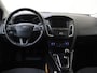 Ford Focus Wagon 1.0 Titanium | Parkeerhulp voor en achter | Navigatie | Keyless Start | Clima |