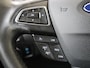 Ford Focus Wagon 1.0 Titanium | Parkeerhulp voor en achter | Navigatie | Keyless Start | Clima |