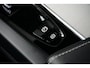 Volvo XC60 T6 Plug-in hybrid AWD Plus Black Edition | Achterbank verwarmd | Achteruitrijcamera | Alarmsysteem
