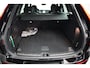 Volvo XC60 T6 Plug-in hybrid AWD Plus Black Edition | Achterbank verwarmd | Achteruitrijcamera | Alarmsysteem