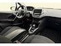 Peugeot 208 1.2 PureTech Signature 110 PK | Automaat | Apple Carplay | Parkeersensor | Navigatie | Cruise Control | Airco | Licht Metalen Velgen | 1e eigenaar
